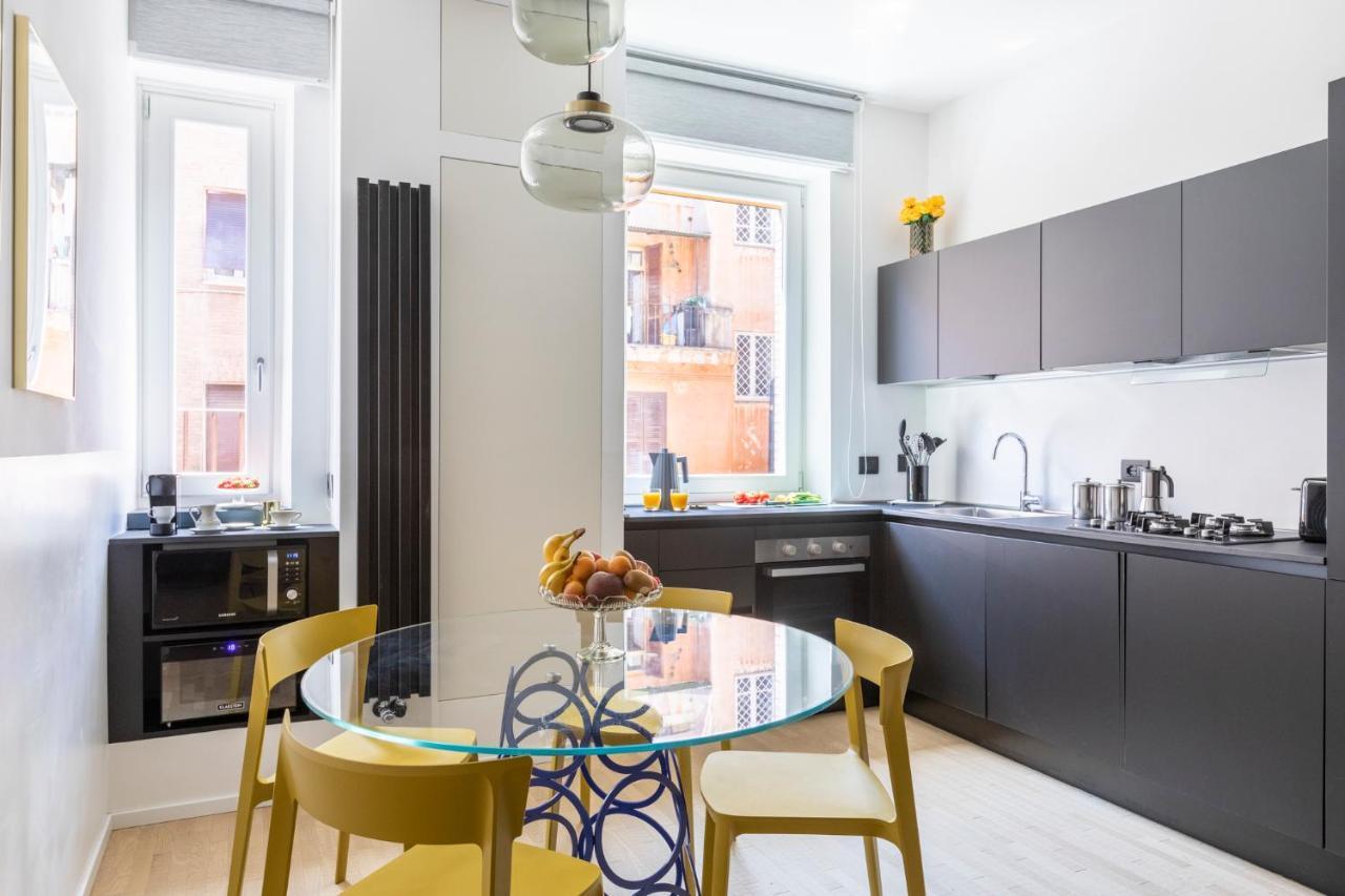 Romac Trinity - 3bdr With Sauna & Jacuzzi In Campo De Fiori Apartment *