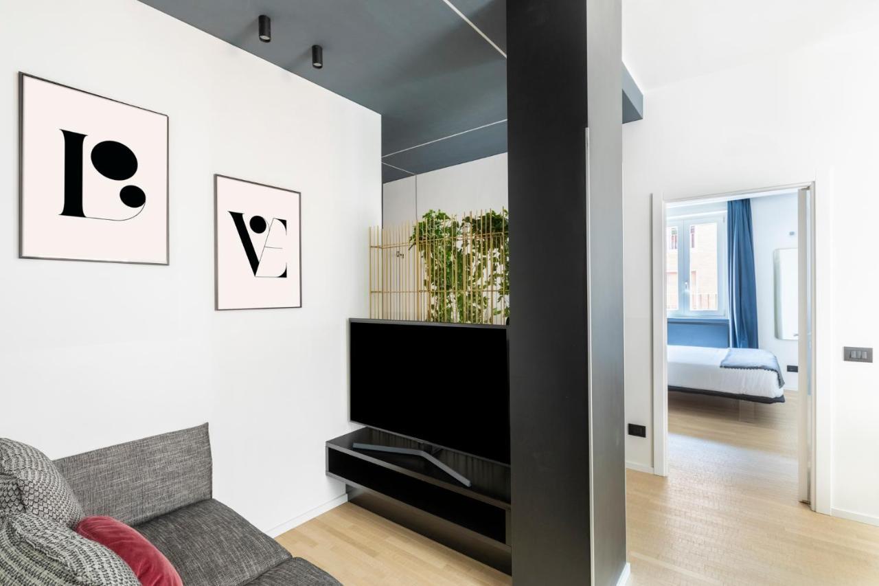 Romac Trinity - 3bdr With Sauna & Jacuzzi In Campo De Fiori Apartment *