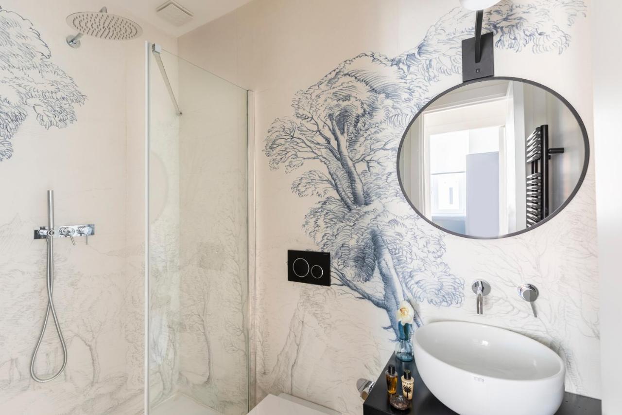 Romac Trinity - 3bdr With Sauna & Jacuzzi In Campo De Fiori Apartment *